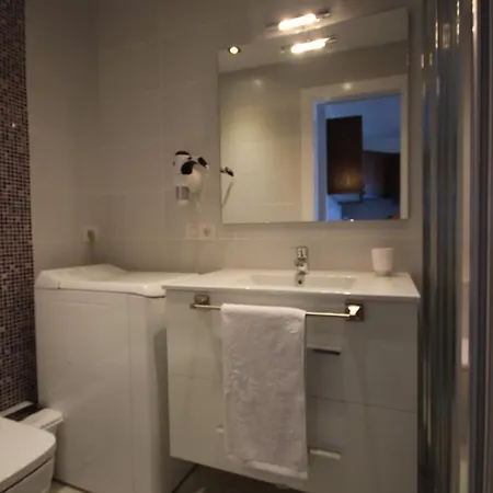 Caleta Sea View 5 *