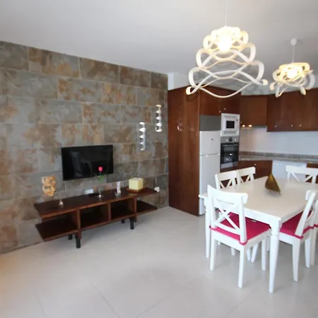 Caleta Sea View 5 Адехе