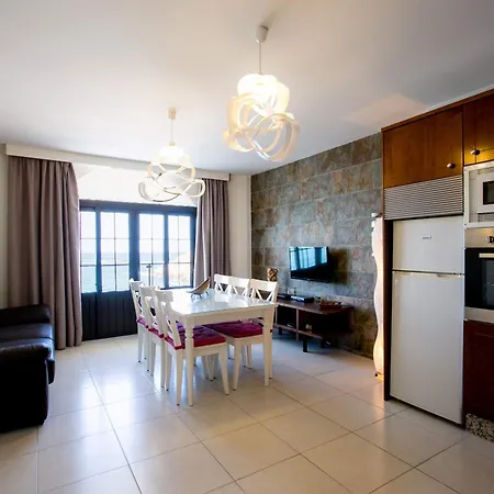 Апартаменты Caleta Sea View 5 Адехе